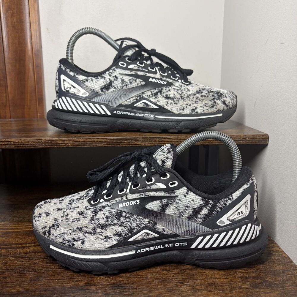 Brooks Adrenaline GTS 23 1203811B135 Black White Running Shoes Womens 6